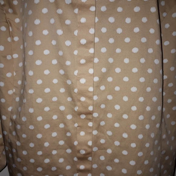 Lane Bryant Tan Polka Dot Blouse - Size 3X??? - Picture 4 of 7